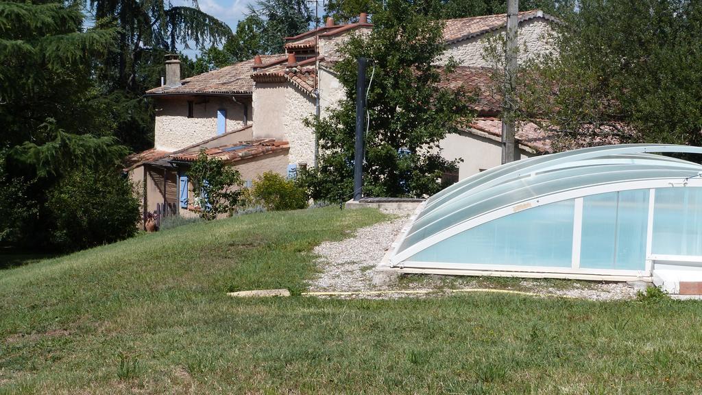 Les Chambres D'Hotes Du Rouyre Realmont Luaran gambar